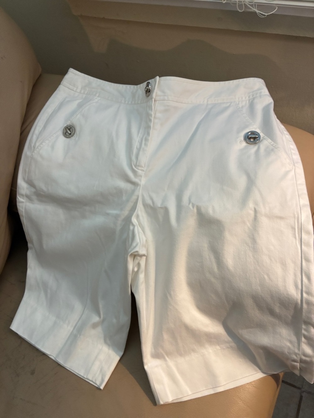 Jones New York White Button-Pocket Bermuda Shorts